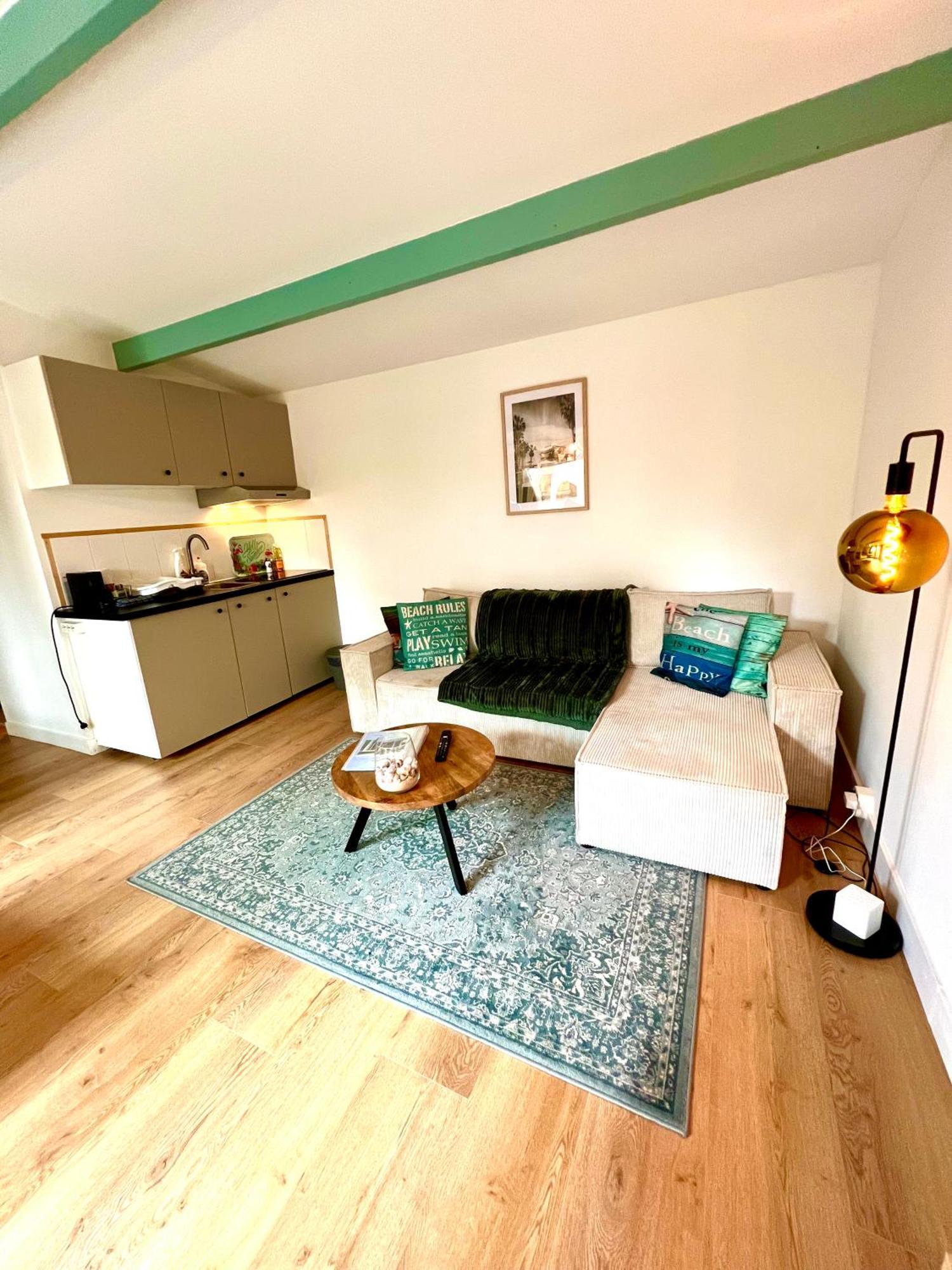 Ferienhaus Caribbean Style House With Jacuzzi & Private Garden Near Amsterdam *