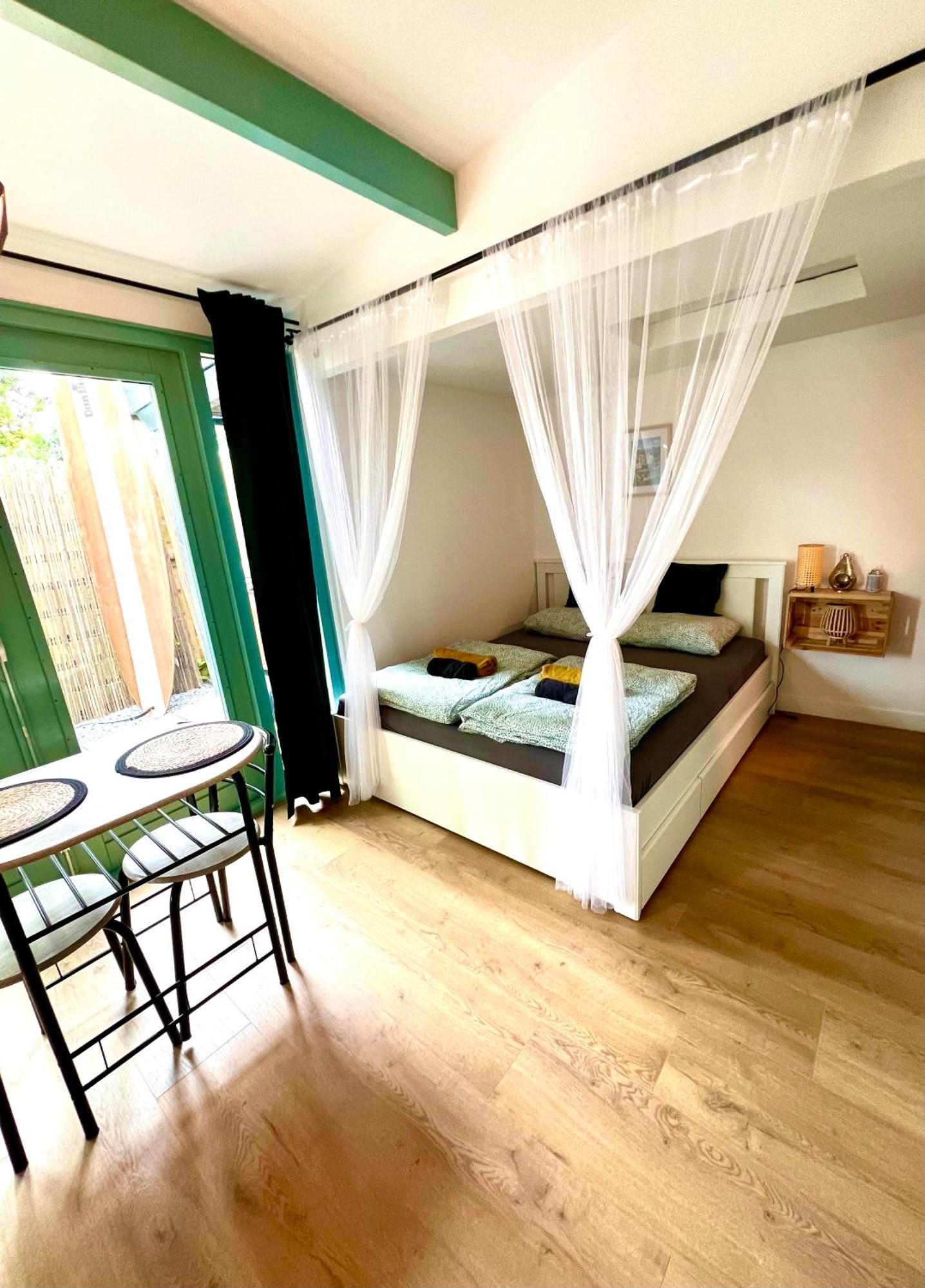 Caribbean Style House With Jacuzzi & Private Garden Near Amsterdam Ferienhaus Vijfhuizen